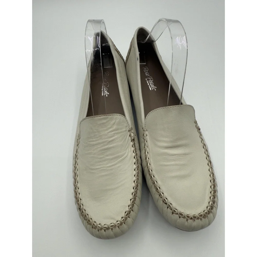 Rose Petals Loafer Shoes Womens Size 9.5 Beige Moccasin Slip On‎ Comfort